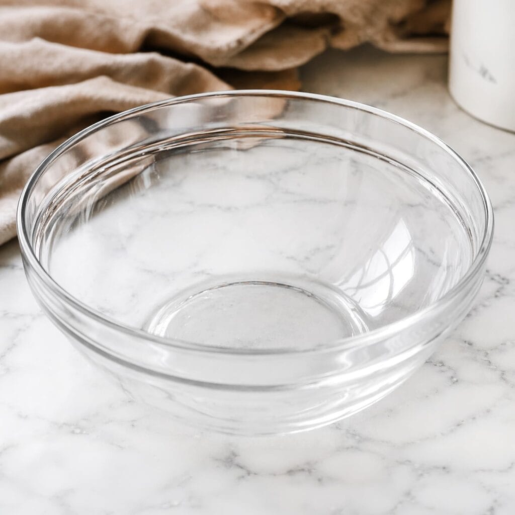 Schone vetrije kom op werkplek