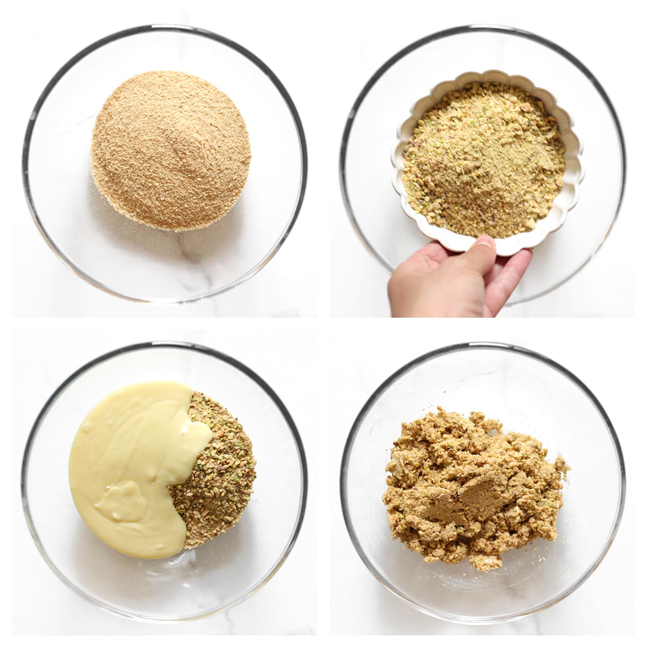 Koekjesdeeg mengen in een kom
