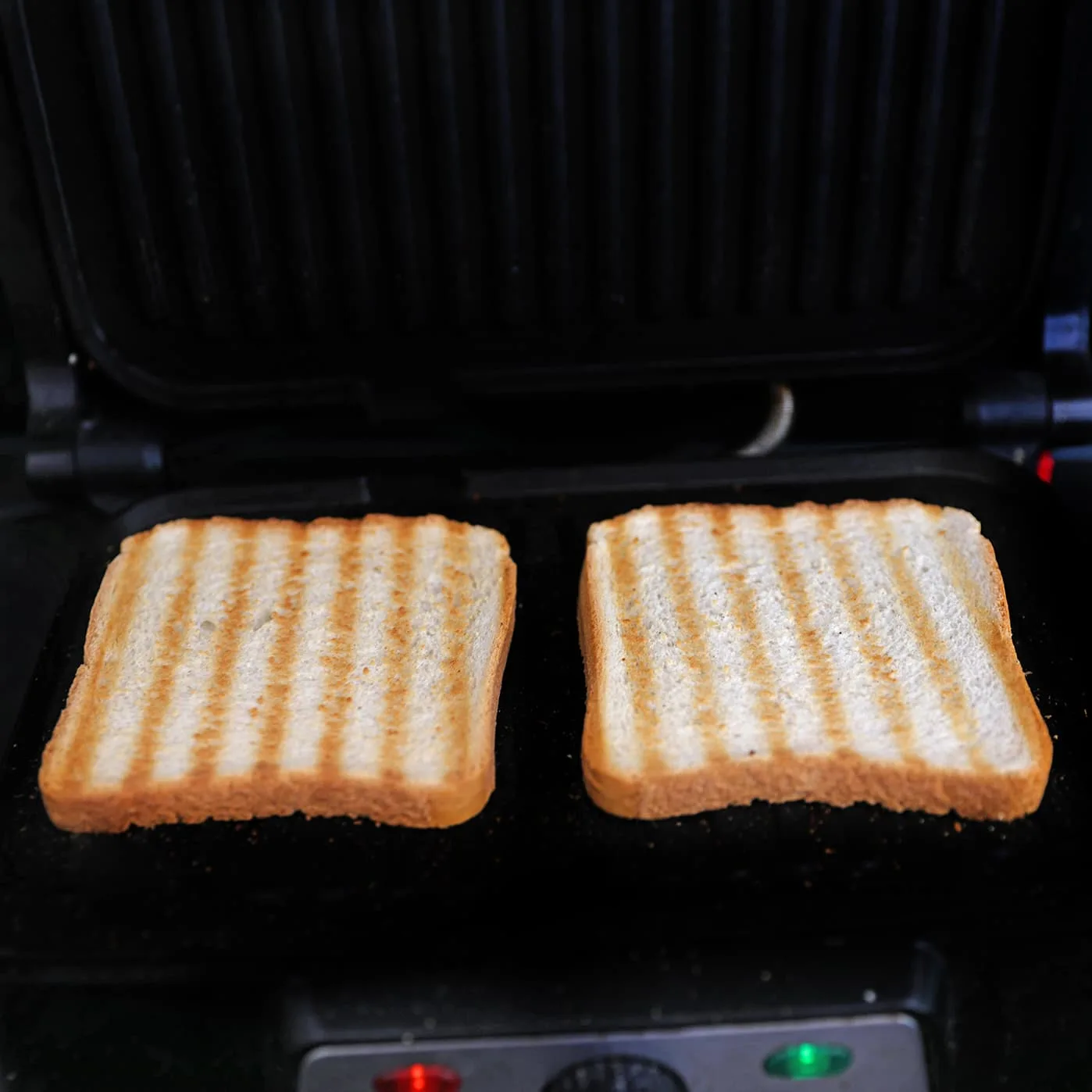Geroosterd casinobrood voor een knapperige club sandwich
