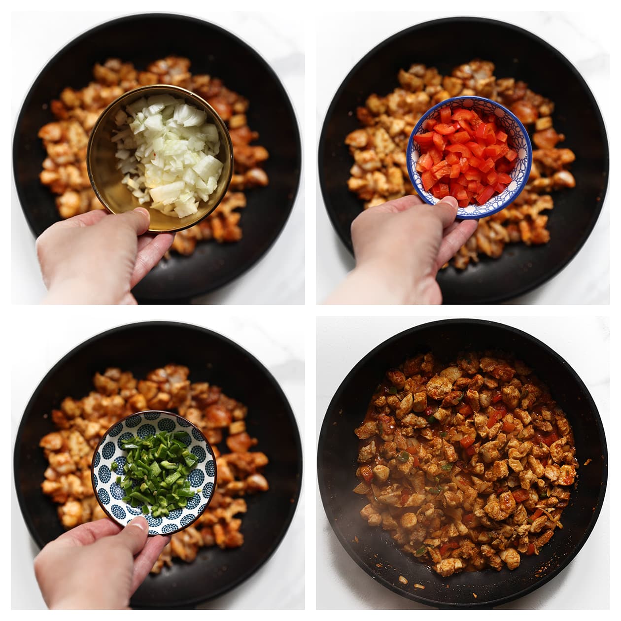 Gele ui, rode puntpaprika en jalapeño worden aan de gekruide kip toegevoegd.