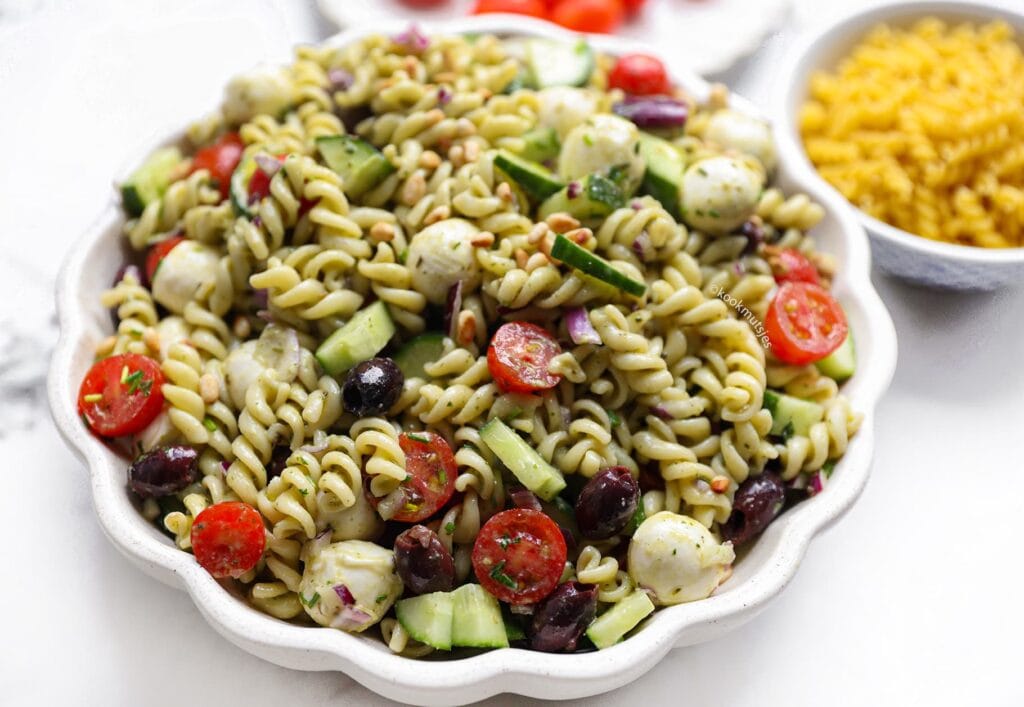 Pasta Pesto Salade met Mozzarella