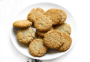 Havermoutkoekjes met een goudbruine buitenkant