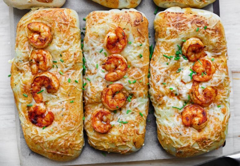 Kip Garnalen Knoflookbroodjes