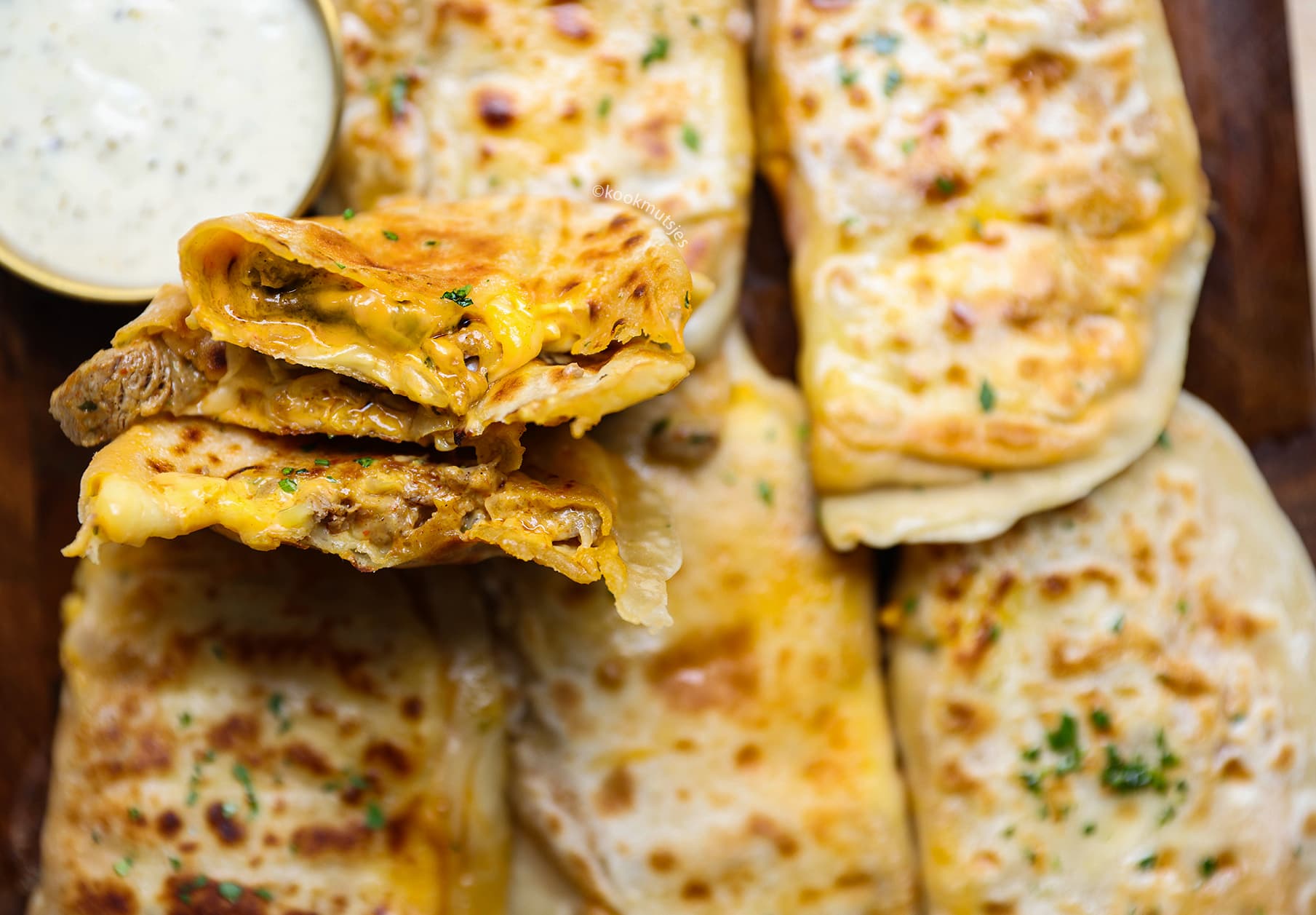 Philly Cheesesteak Flatbread