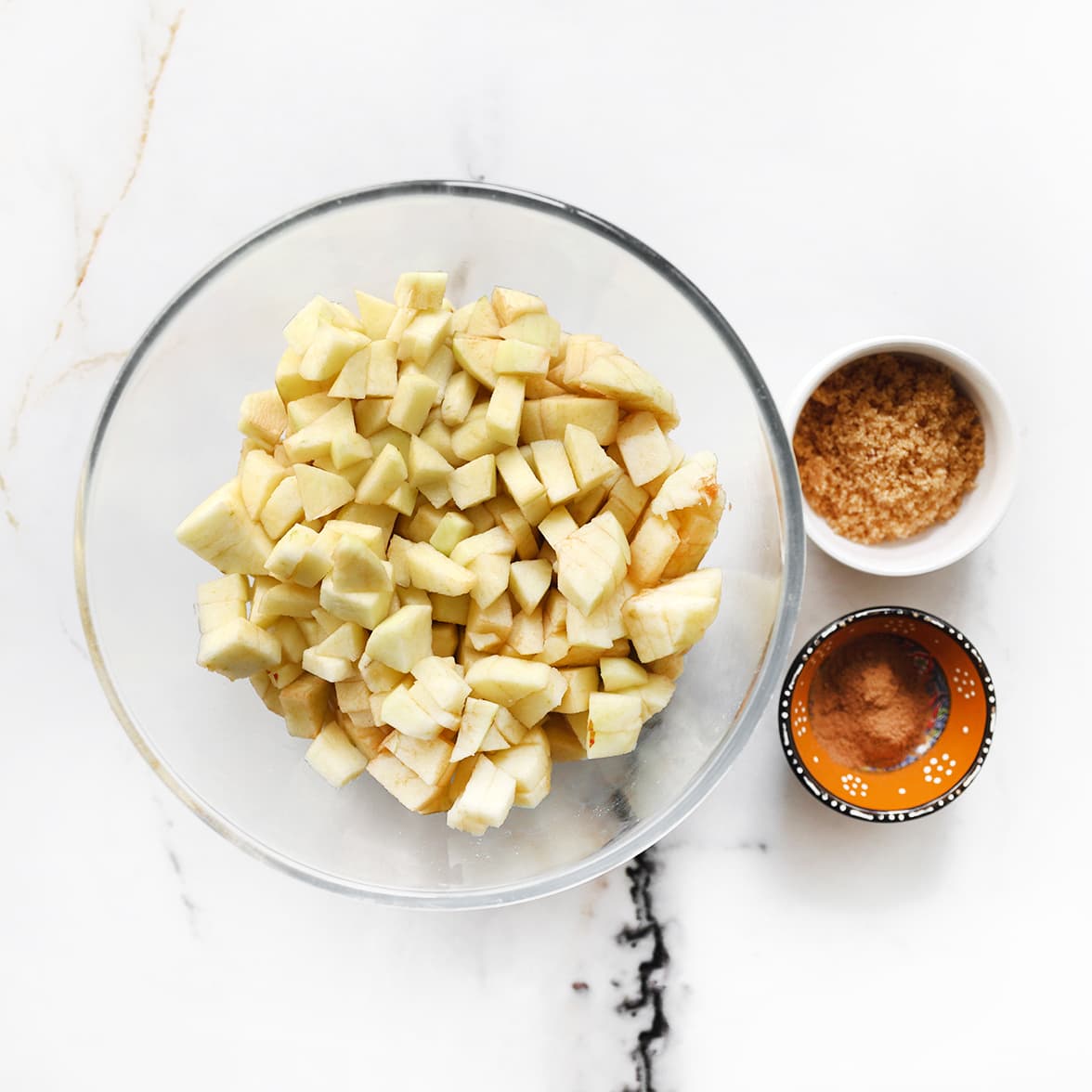 Ingrediënten voor appelkruimeltaart