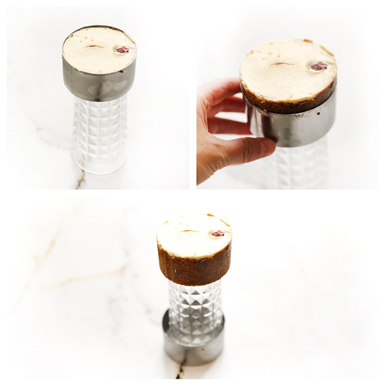 Een opgesteven mini Biscoff-cheesecake voorzichtig uit een metalen bakring halen.